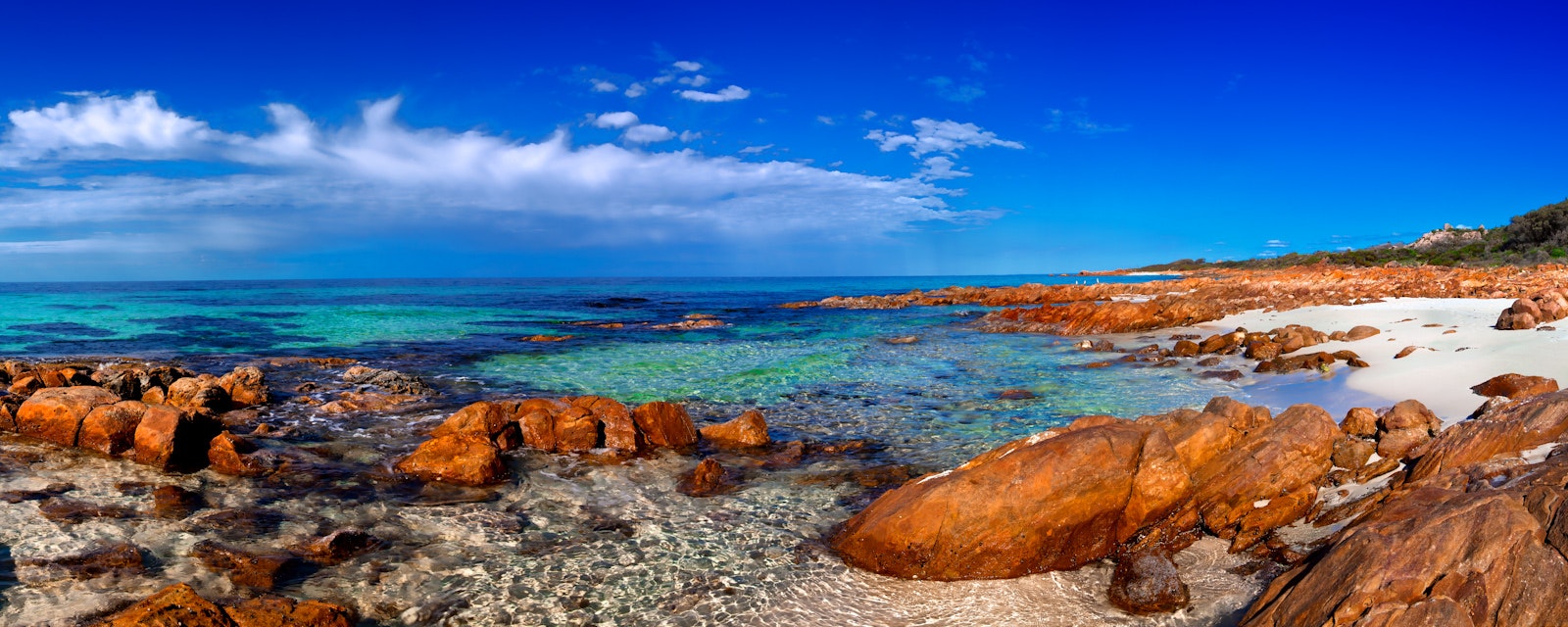 Near Meelup - South West - WA (5x2C2367) - Just one of the many beautiful rocky beaches between Eagle Bay and Meelup Beach near Dunsborough on the South...