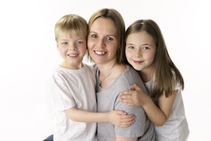 mum and children